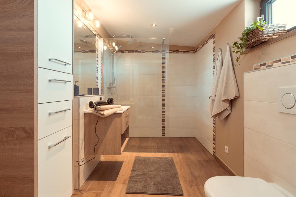 Simply Home Apartments Ueberackern Bagian luar foto